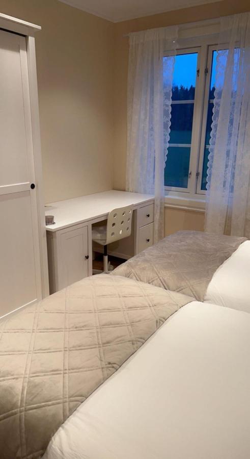 Sunnansjo Gard Pension Katrineholm Buitenkant foto